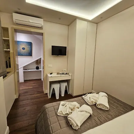 The One Frattina Apartment-3